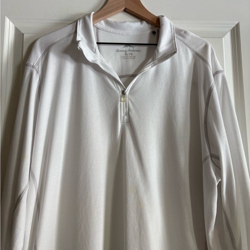 Tommy Bahama Men’s 1/4 Zip Lightweight Pullover - Picture 3 of 5